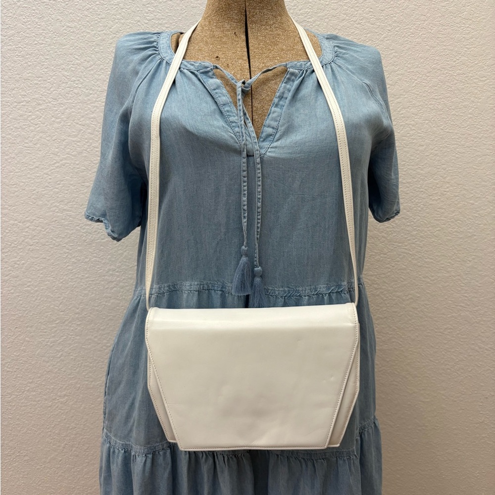 Vintage Leather White Suzy Smith Crossbody bag Made in England
